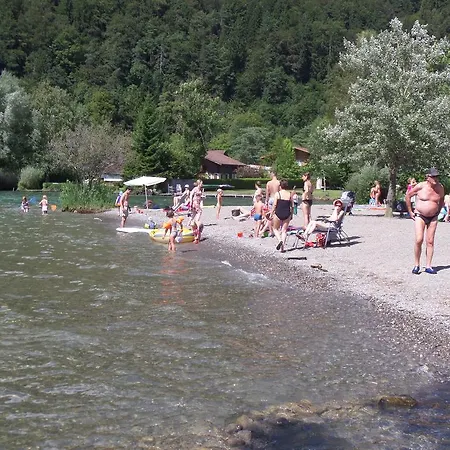 Сasa de vacaciones Altogold Swiss Holidays At Manor Farm 5* *