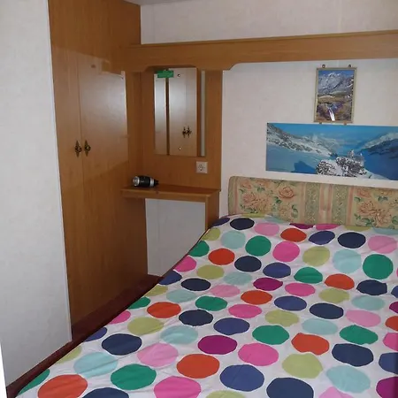 Сasa de vacaciones Altogold Swiss Holidays At Manor Farm 5*