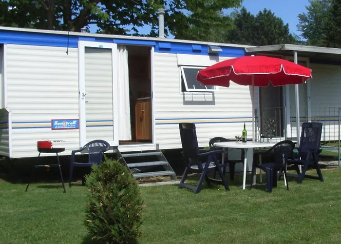 Altogold Swiss Holidays At Manor Farm 5* Ferienhaus *