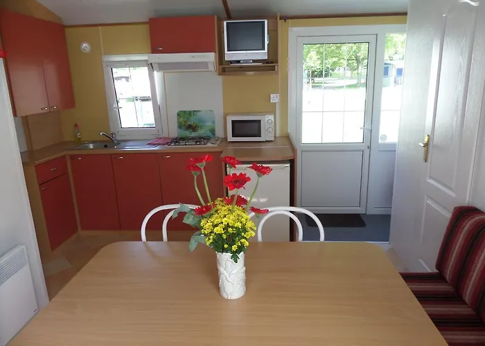 Altogold Swiss Holidays At Manor Farm 5* * インターラーケン