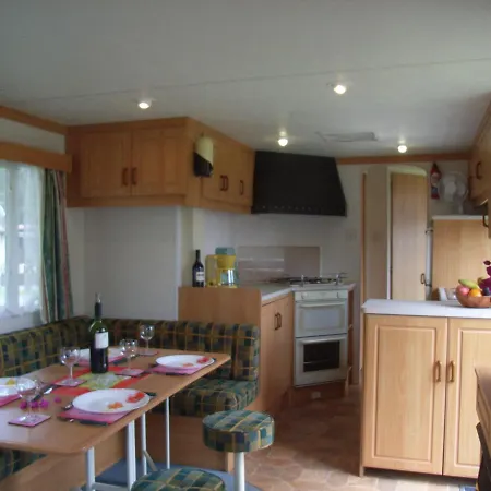Altogold Swiss Holidays At Manor Farm 5* Ferienhaus *