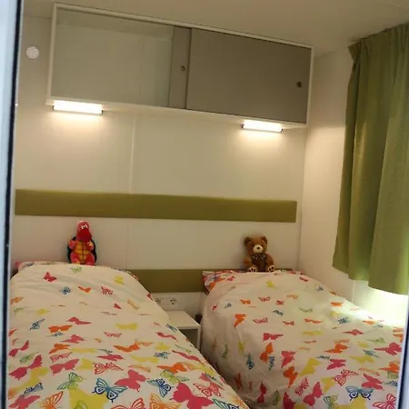 Altogold Swiss Holidays At Manor Farm 5*