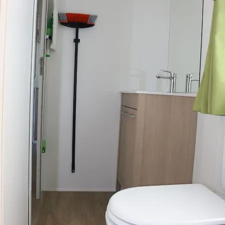 Altogold Swiss Holidays At Manor Farm 5*